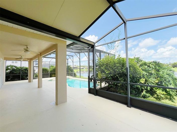 Image No.25-5 Bed House for sale