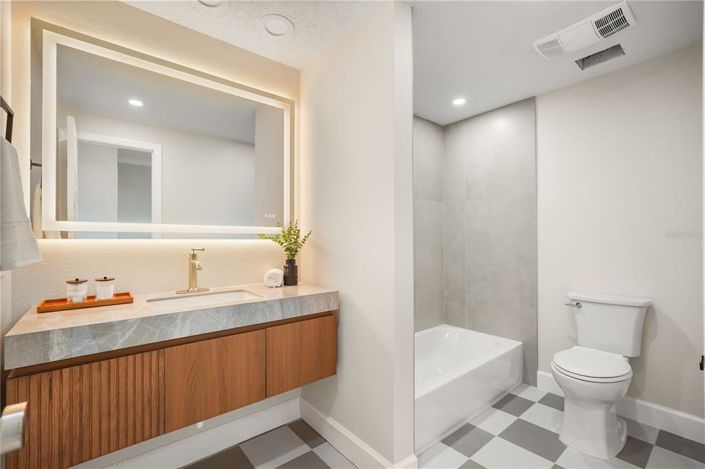 Image No.24-3 Bed House for sale