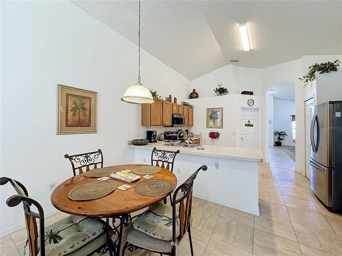Image No.15-4 Bed House for sale