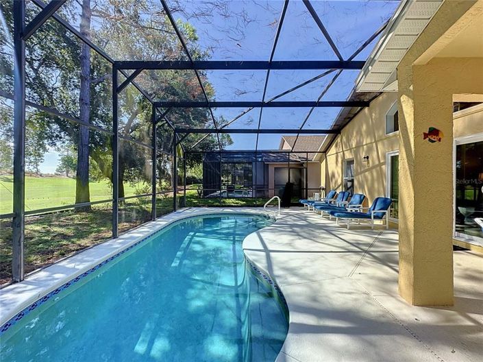 Image No.26-4 Bed House for sale