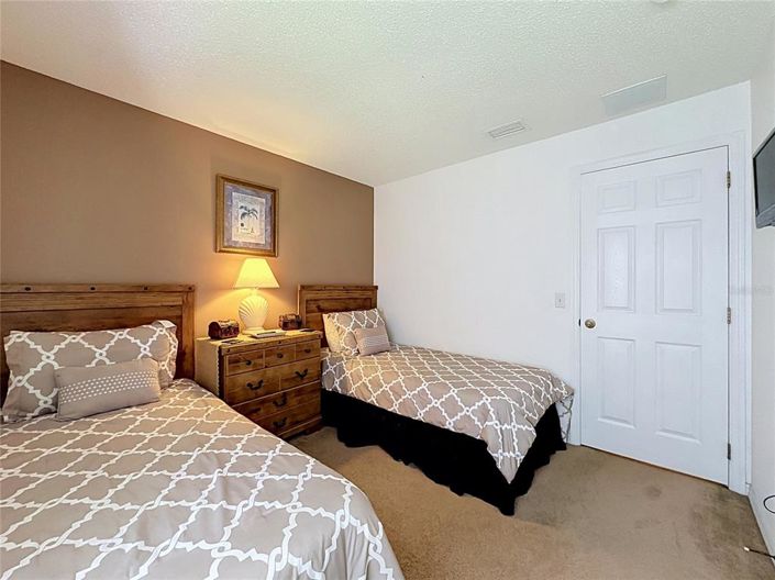 Image No.42-4 Bed House for sale