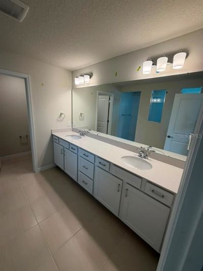 Image No.14-5 Bed House for sale
