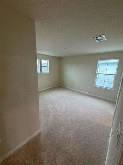 Image No.16-5 Bed House for sale
