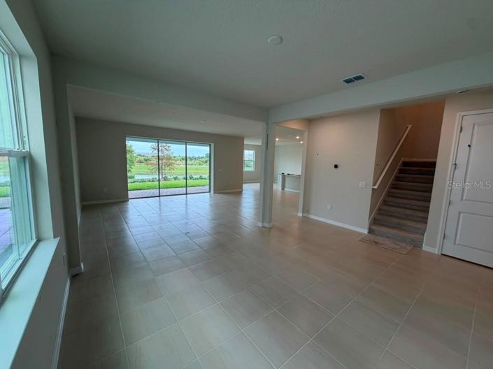 Image No.43-5 Bed House for sale