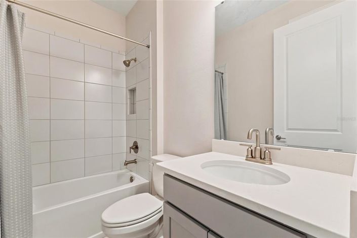 Image No.16-3 Bed House for sale