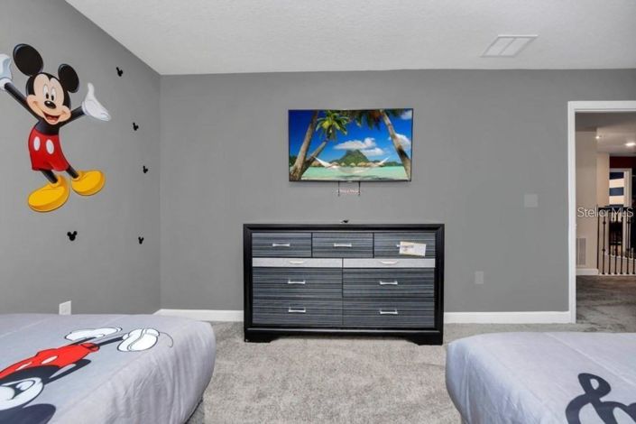 Image No.35-8 Bed House for sale