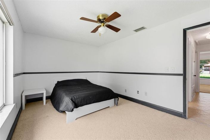 Image No.39-3 Bed House for sale