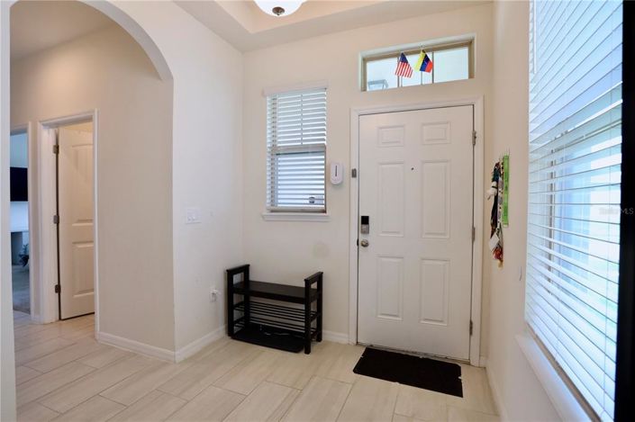 Image No.10-3 Bed House for sale