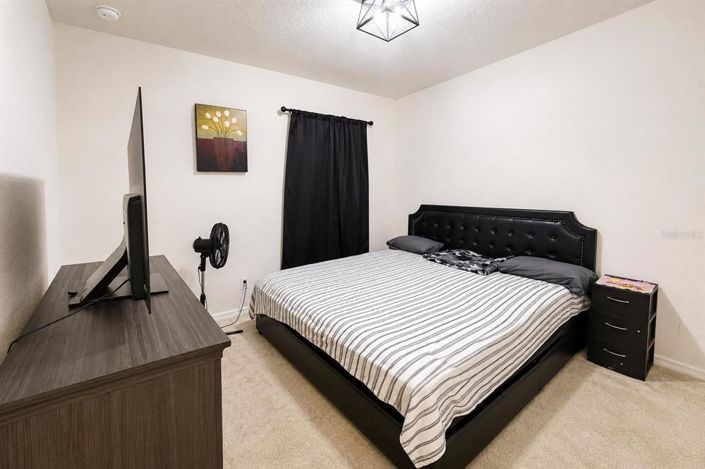 Image No.24-4 Bed House for sale