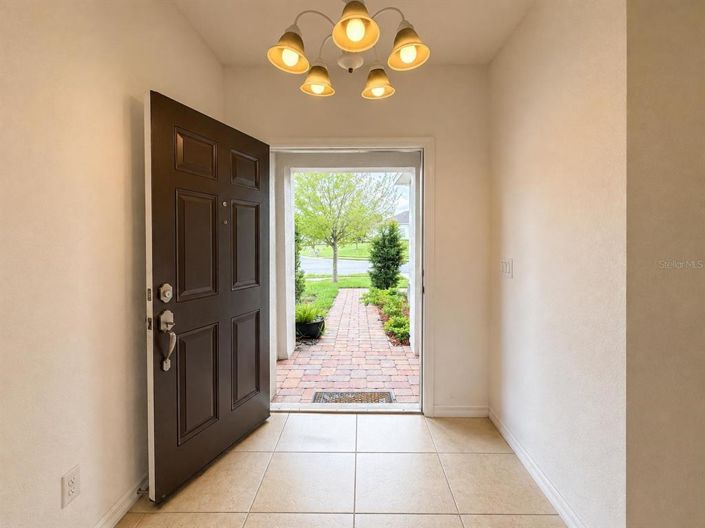 Image No.7-4 Bed House for sale