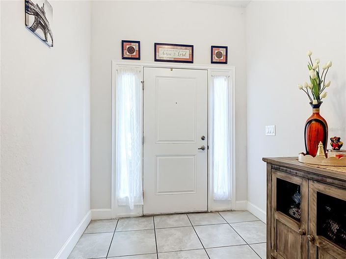 Image No.3-4 Bed House for sale