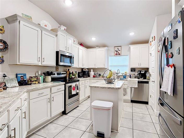 Image No.6-4 Bed House for sale