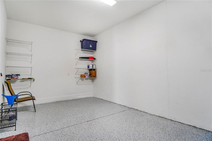 Image No.35-5 Bed House for sale