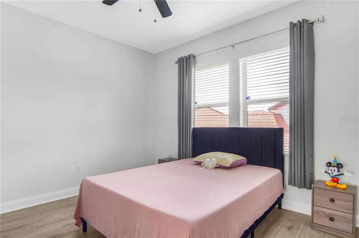 Image No.51-5 Bed House for sale