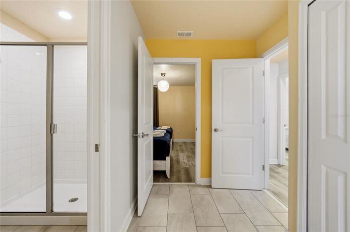 Image No.48-9 Bed House for sale