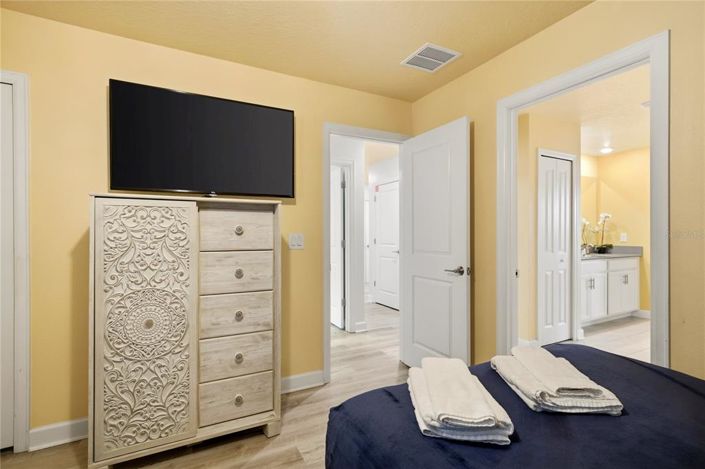 Image No.51-9 Bed House for sale