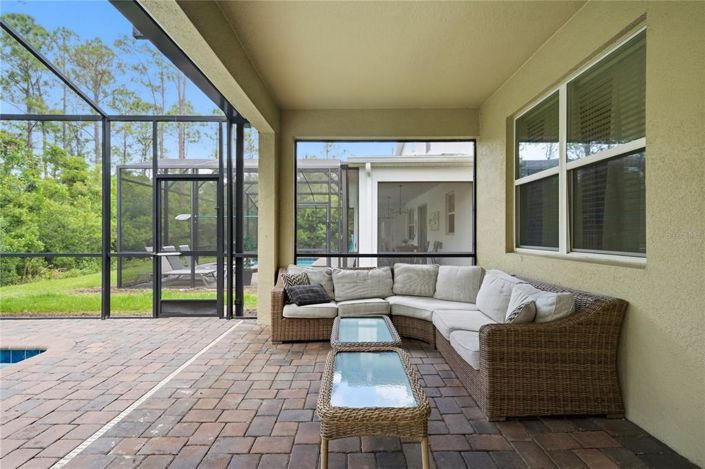 Image No.56-9 Bed House for sale
