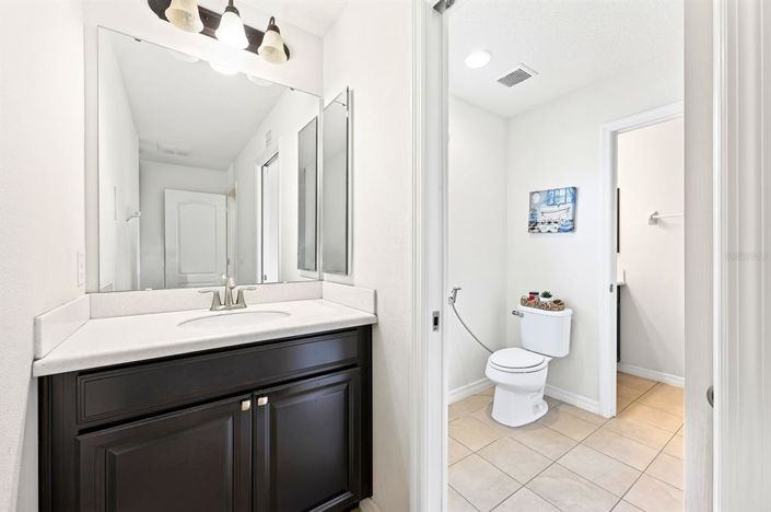 Image No.36-6 Bed House for sale