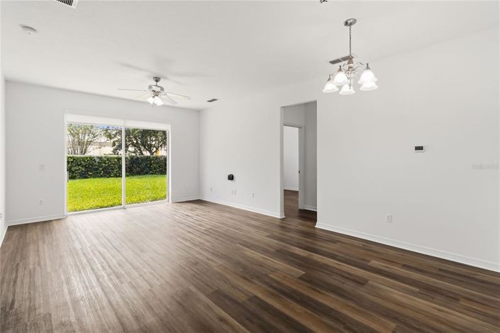 Image No.9-3 Bed House for sale