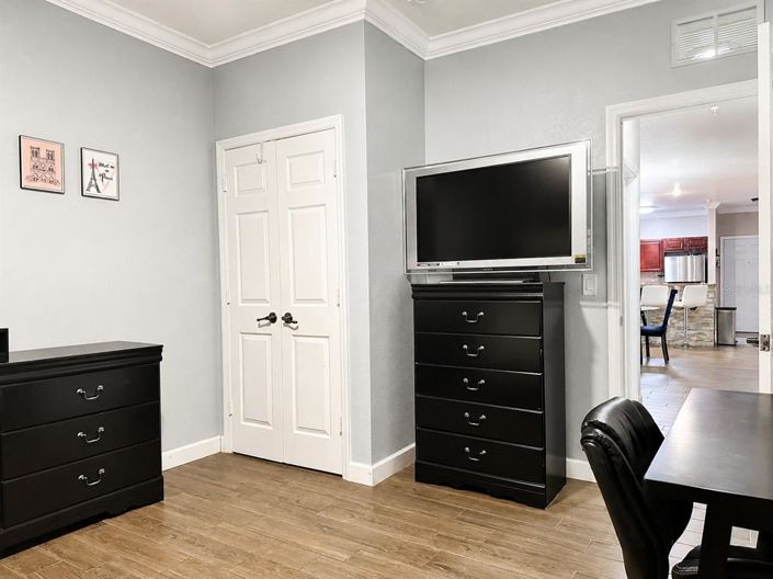 Image No.10-3 Bed Apartment for sale