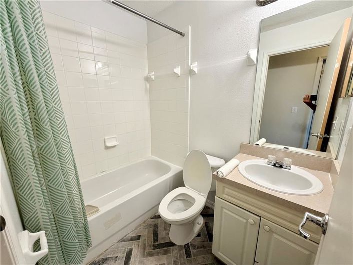 Image No.15-4 Bed Townhouse for sale