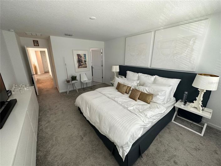 Image No.10-4 Bed House for sale