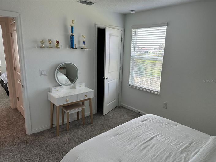 Image No.17-4 Bed House for sale