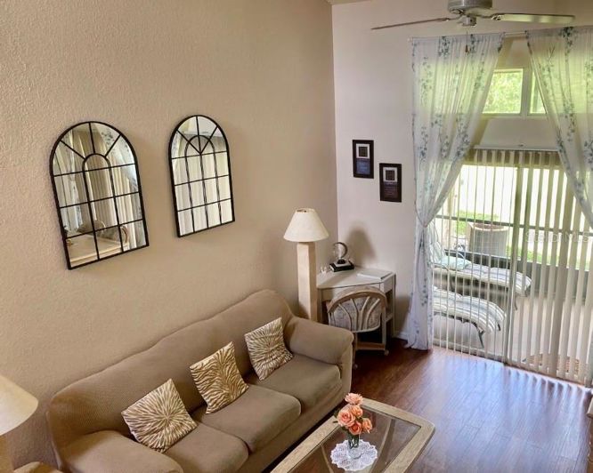Image No.4-2 Bed Townhouse for sale