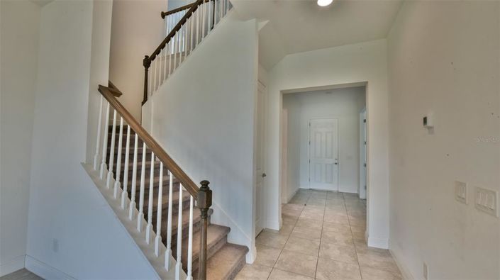 Image No.18-4 Bed House for sale