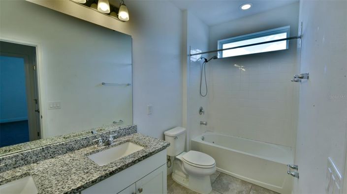 Image No.23-4 Bed House for sale