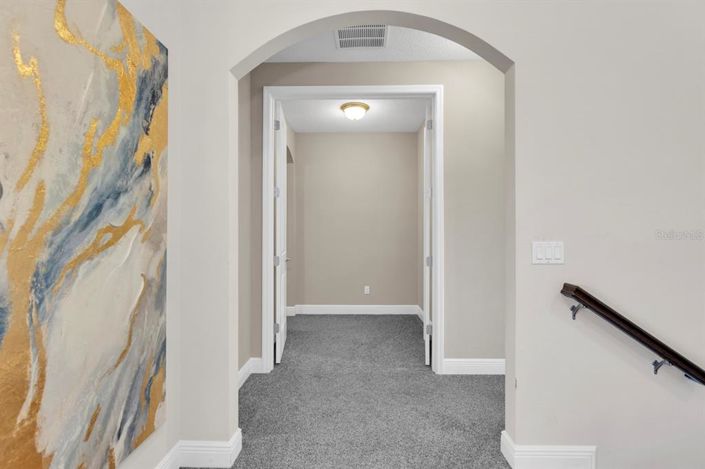 Image No.35-6 Bed House for sale