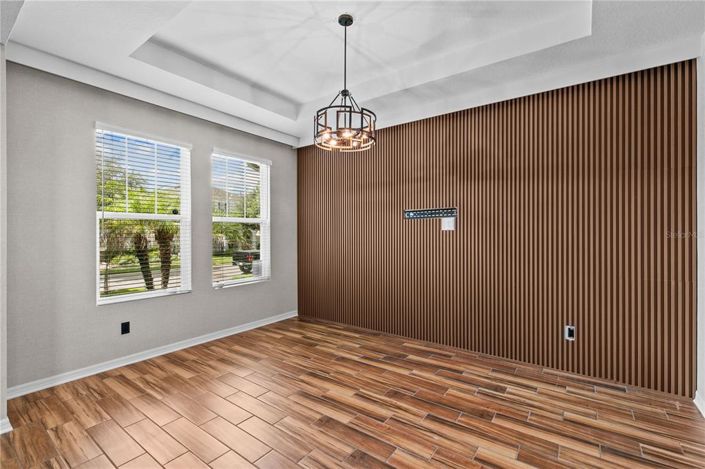 Image No.3-4 Bed House for sale