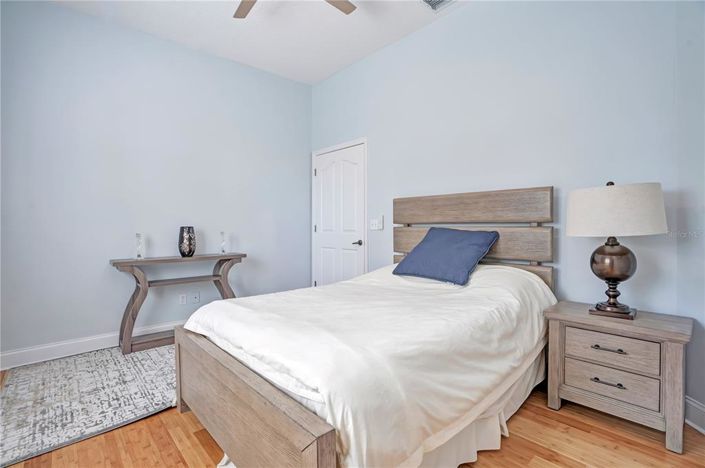 Image No.30-4 Bed House for sale