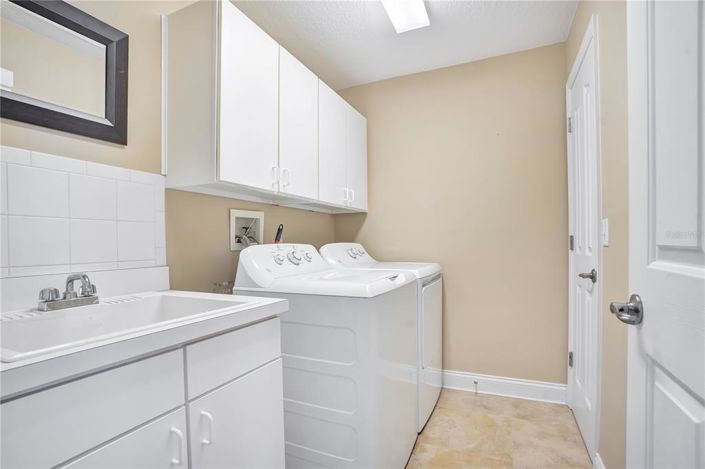 Image No.34-4 Bed House for sale