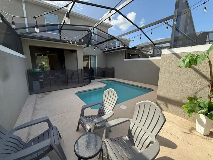 Image No.21-4 Bed Townhouse for sale