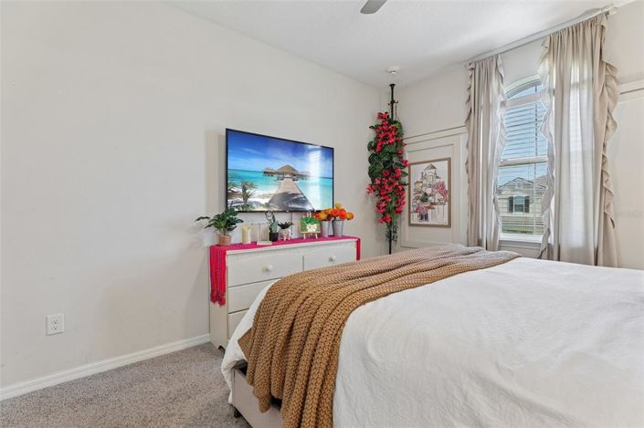 Image No.17-9 Bed House for sale