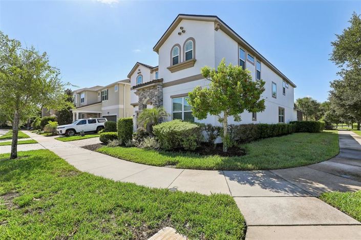 Image No.3-9 Bed House for sale