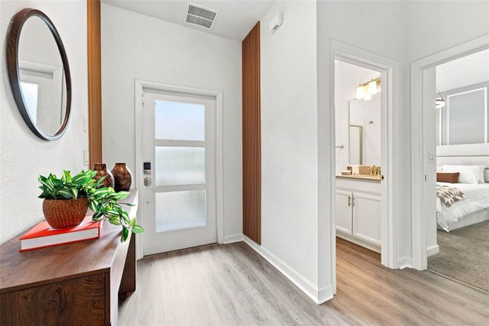 Image No.3-4 Bed Townhouse for sale