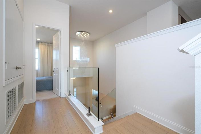 Image No.45-5 Bed House for sale