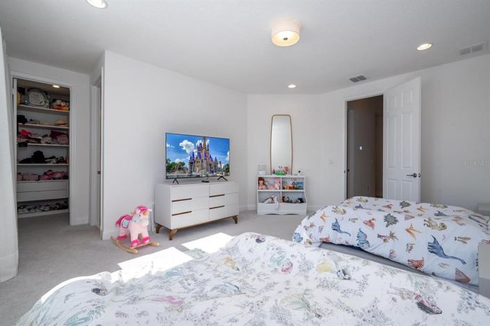 Image No.47-5 Bed House for sale