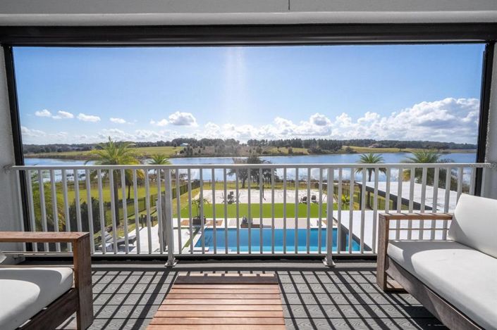 Image No.5-5 Bed House for sale