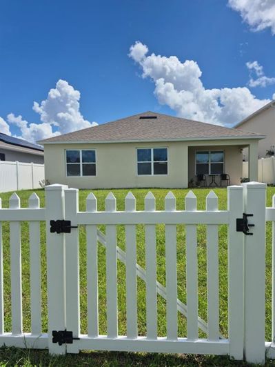 Image No.17-3 Bed House for sale
