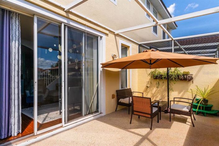 Image No.19-3 Bed Townhouse for sale