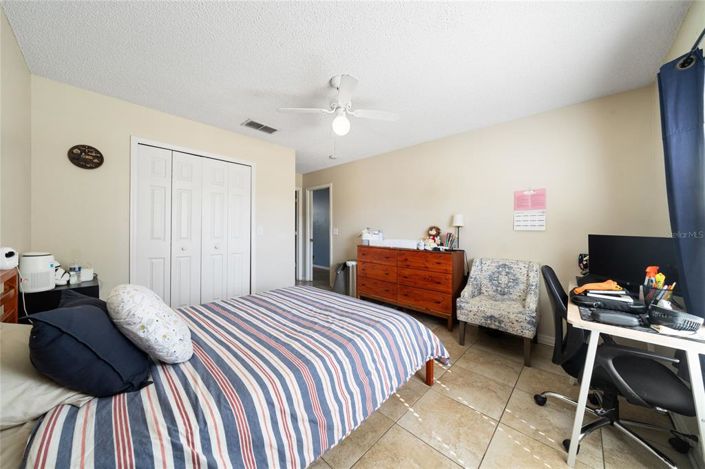 Image No.16-3 Bed House for sale