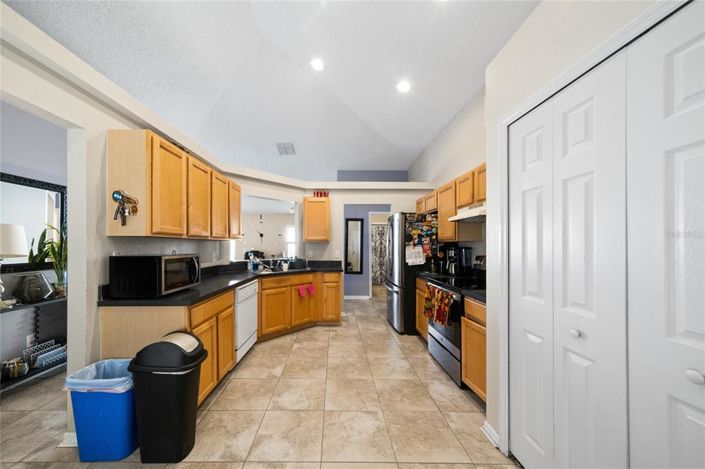 Image No.20-3 Bed House for sale