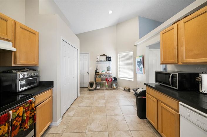 Image No.22-3 Bed House for sale