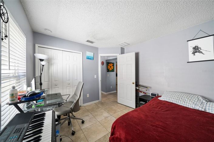 Image No.30-3 Bed House for sale