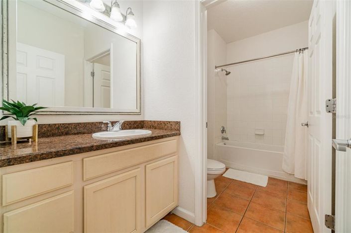 Image No.15-3 Bed Apartment for sale