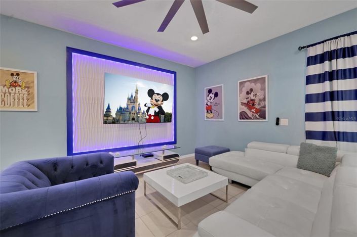 Image No.2-10 Bed House for sale