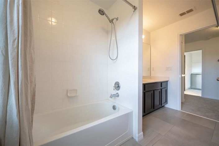 Image No.33-3 Bed House for sale